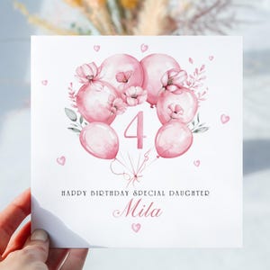 Carte d'anniversaire pour fille, petite-fille ou nièce. Joli design ballon. Personnalisé avec le nom. Le design magique comprend une enveloppe.