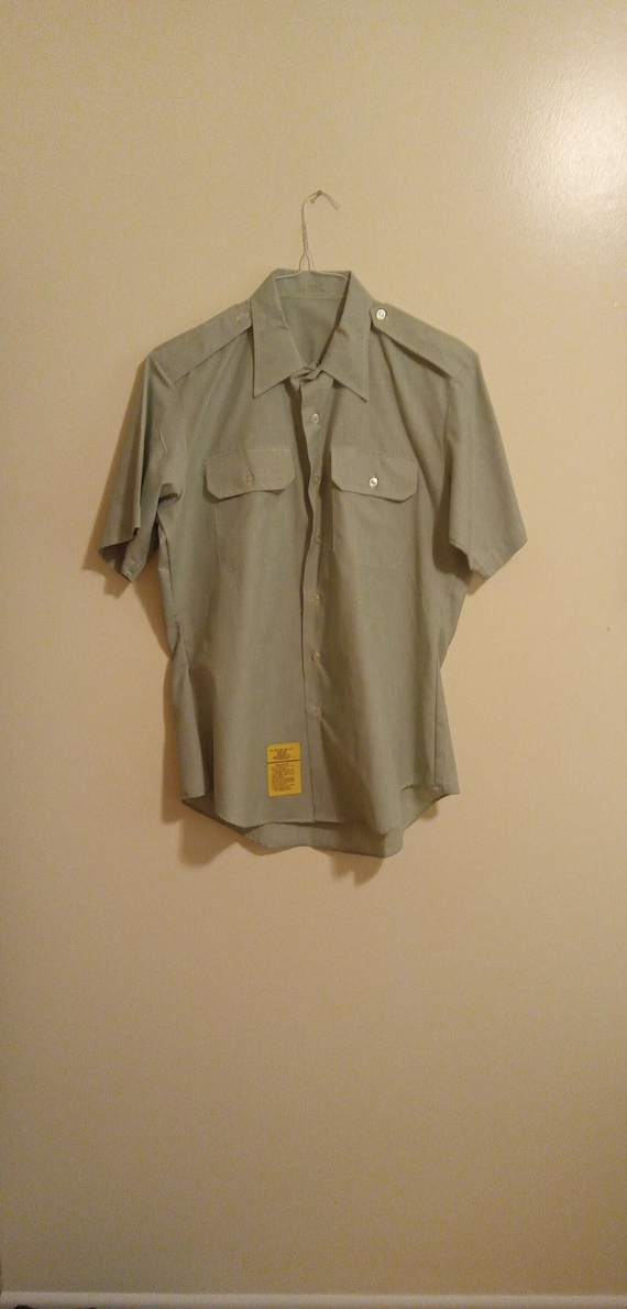 Men's Army button down shirt