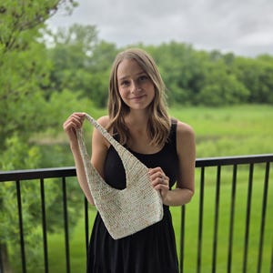 Crochet shoulder bag