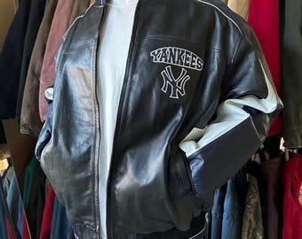 Vintage New York Yankees Leather Jacket - Etsy Vintage New York Yankees Leather Jacket - Etsy