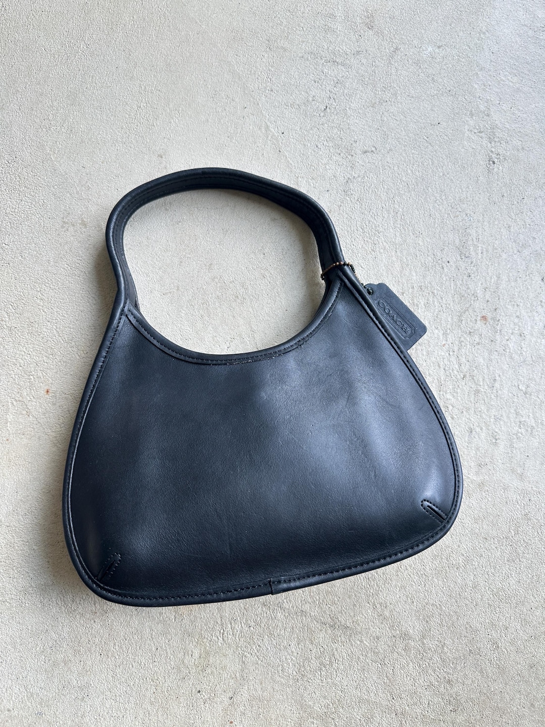 ショルダーバッグ OLD Coach Ergo Leather sholder bag Black Vintage Coach Ergo Mini Zip Black leather shoulder bag 9020 | eBay