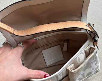 バッグ 00s Coach Leather Mini Boston Bag White Coach Mini Satchel: Refined Elegance