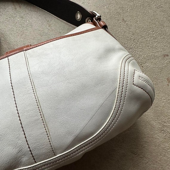 Vintage Y2K Coach White Leather Soho Shoulder Bag - image 6