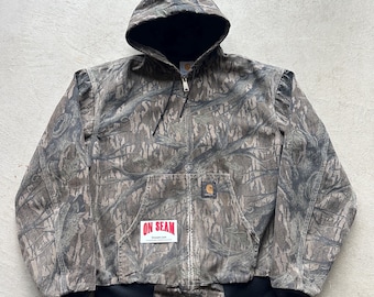 RARE! Camo Carhartt Jacket - M