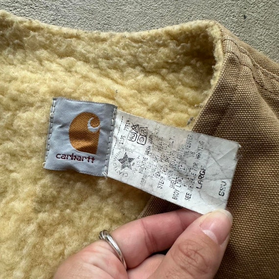 Vintage Carhartt Tan Sherpa Vest - image 4