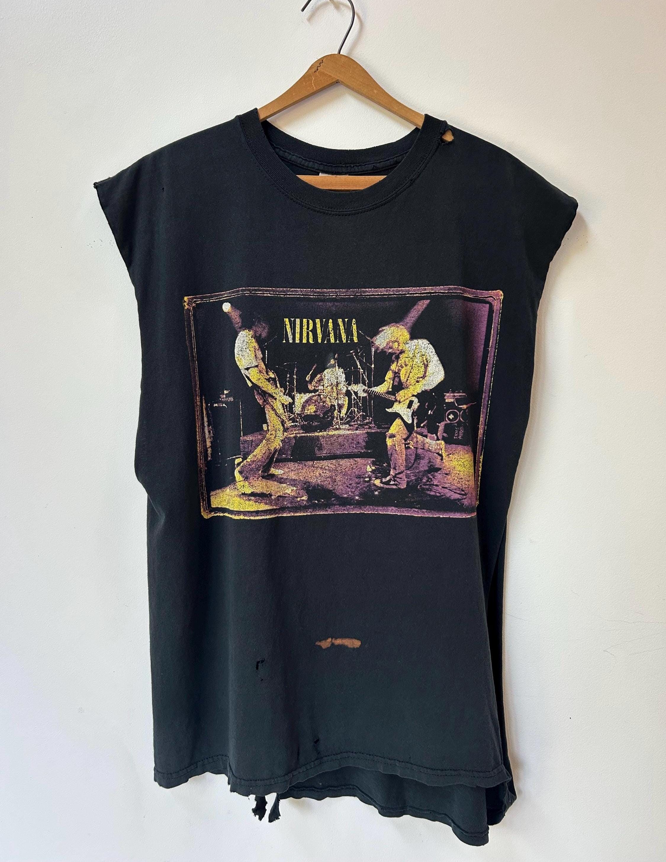 NIRVANA 1996 サークル　Tシャツ　当時物 1996 Nirvana T Shirt - Etsy