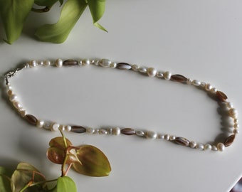 Pearl and shell necklace