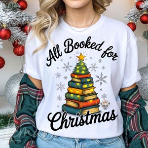 Gebucht für Weihnachten PNG, Weihnachtszeit Png, Winter Bücherwurm Png, Gemütlicher Urlaub Leseliebhaber Png, Geschenk für Bibliothekar, Buchliebhaber Png