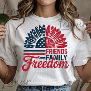 4 de julho, Liberdade SVG PNG, Clipart de Girassol da Bandeira Americana, Design de Sublimação Patriótica com Citações de Amigos e Famílias, Girassol Patriótico PNG