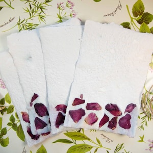 4 Bögen Rosenblüten-Büttenpapier | Recyceltes Büttenpapier, Ephemera für Junk Journaling, Scrapbooking, ethisch korrekt