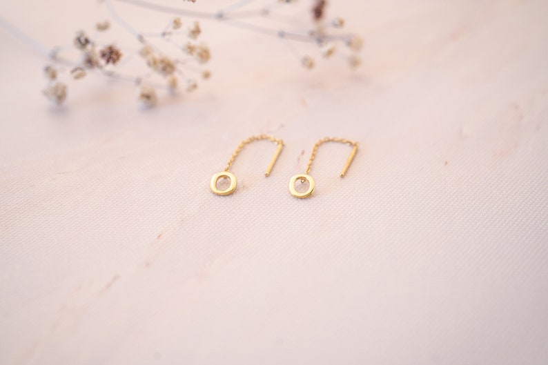 Minimalist Gold Threader Earrings with Initial and Letter, Custom Name Chain Earrings for Her, Personalized Gift and Unique Earring Design image 3