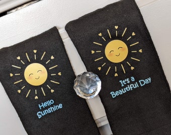 Sunshine No-Show Socks: Happy Graphic Quarter Socks (OSFM 5-11)