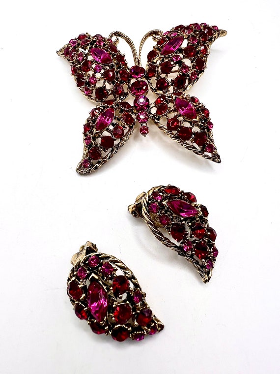 Stunning Vtg Butterfly Brooch And Earrings W/ Red… - image 2