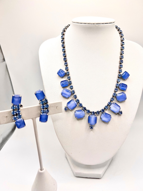 Gorgeous  Vtg  Blue Satin  Glass and Rhinestone Ne