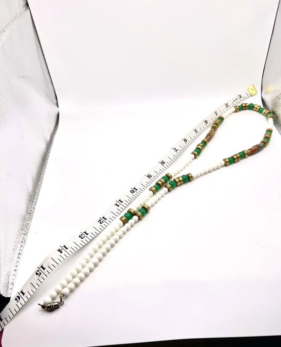 Beautiful Vtg White ,Green & Cloisonné Glass Bead… - image 5