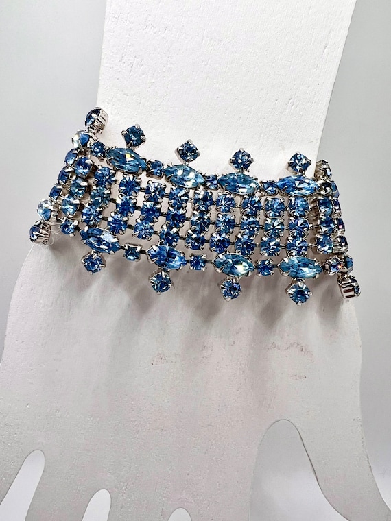 Gorgeous Vtg Blue Rhinestone Bracelet