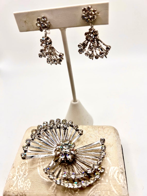 Gorgeous Vtg Coro Rhinestone Brooch & Earrings