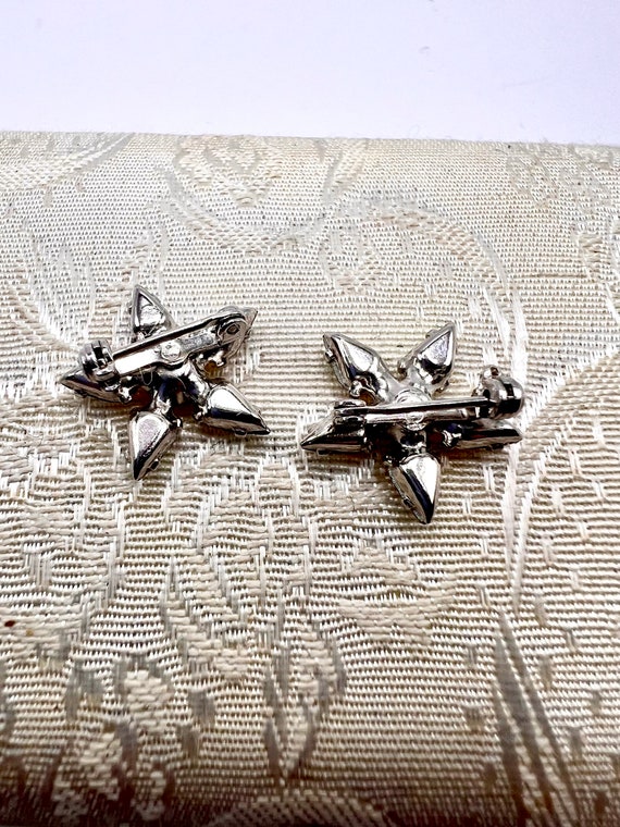 Adorable Vtg Duet AB Rhinestone Scatter Pins - image 4