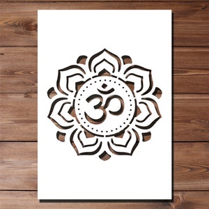 Om Flower Pochoir - A4 A3 Taille 190 Microns Mylar Réutilisable Flexible Home Decor Craft Zen Bouddhisme Bouddha Méditation Modèle Peinture Murale