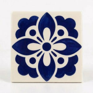 Faux Tile Stencil – Floral Medallion Pattern – Reusable Stencil for Painting Floors, Backsplashes, and Furniture