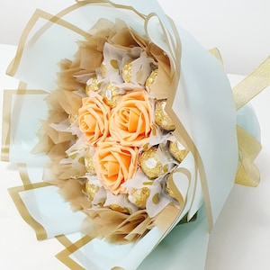 Chocolate Gift | Chocolate Bouquet | Ferrero Rocher | Lindt | Gift for Him | Gift for Her/Birthday gift|  Eidgift Chocolate & Flower Bouquet