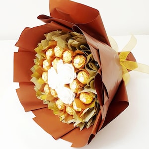 Ferraro Lindt Chocolates & Flower Bouquet.Gift for women/men.Gift for Birthday,Anniversery,Thank you, Ramadan,Eid,Welcoming chocolates Gifts