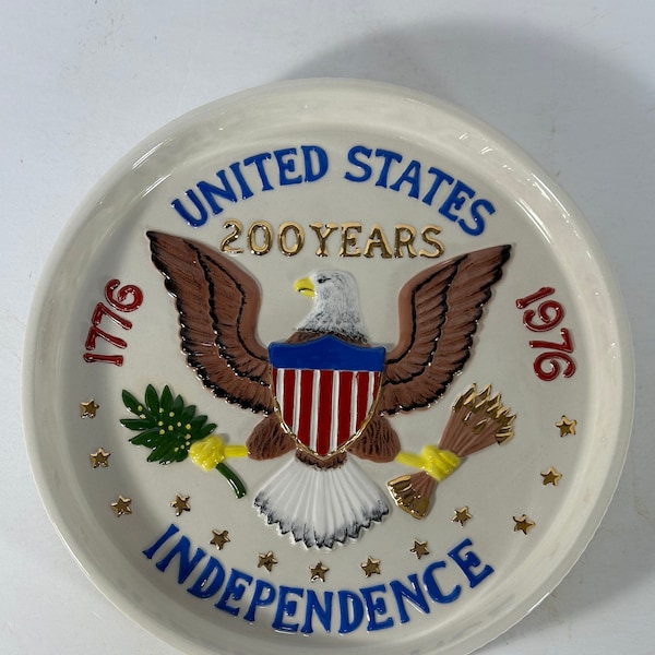 1976 U.S. Independence Bicentennial Commemorative Plate