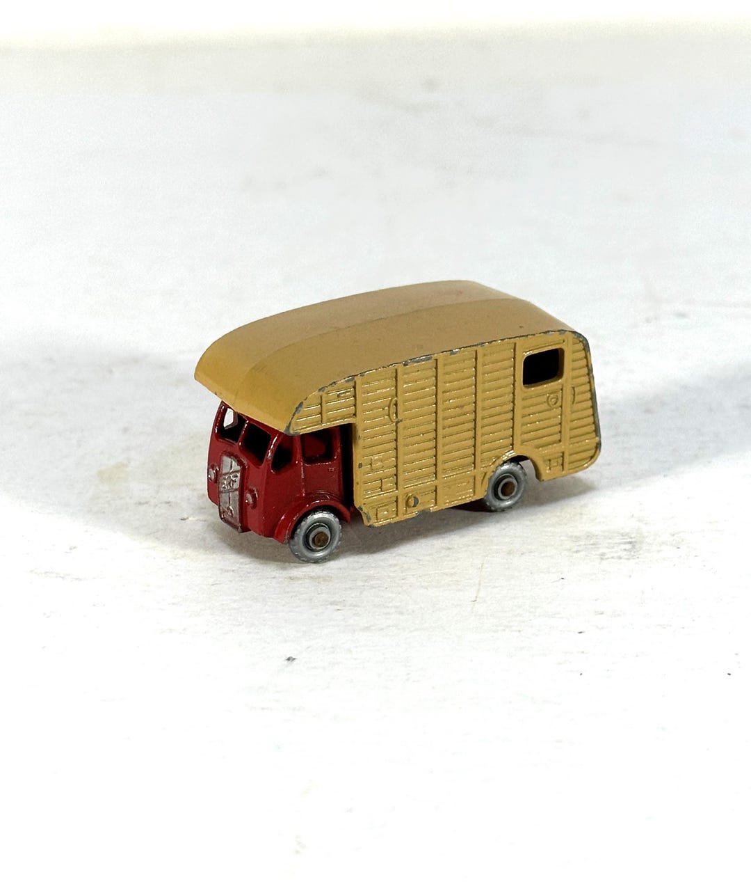 Engins De Chantier Jouet Grell Ho 1/87 Camion Citerne Truck Tanker Engins De Chantier Jouet Grell Ho 1/87 Camion Citerne Truck Tanker