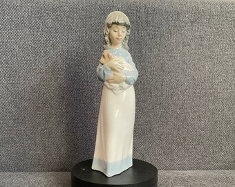 Nao by Lladro "Someone to Love" 1980s