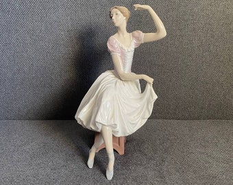LLadro &quot;WEARY BALLERINA&quot; 1985 1995 Large Rare