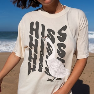 Angry Swan Shirt Comfort Colors Shirt Hissing Swan Shirt Funny Retro Unisex Swan Gift Bird Shirt White Swan Shirt Swan Lover Shirt