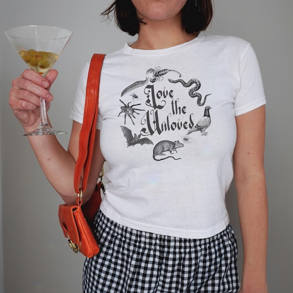 Love the Unloved Crop T-shirt: jaren 90 Retro Bug-shirt