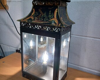 Beautiful Vintage Hand painted Regency Style Toleware Chinoiserie Black Metal Lantern