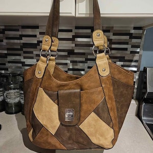 Bolso de hombro vintage Fiorelli marrón/beige de piel patchwork