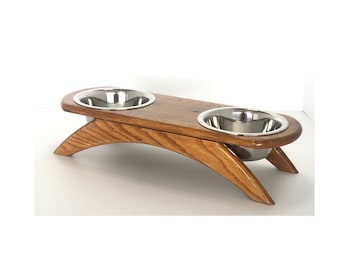 Customizable oak wood pet bowl stand.