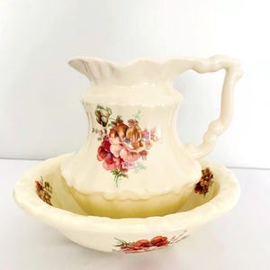 1930’s - 1960’s Athena Of California Pottery Pitcher And Wash Basin