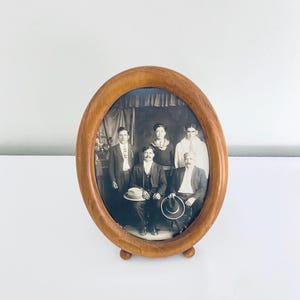 Oval Shaped Wooden Picture Frame