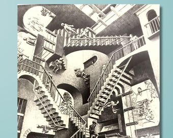 M.C.エッシャーの絵画を模したパズルボードの絵画「相対性」、1970年代