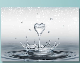 Lienzo con salpicaduras de corazón: decoración de baño en blanco y negro