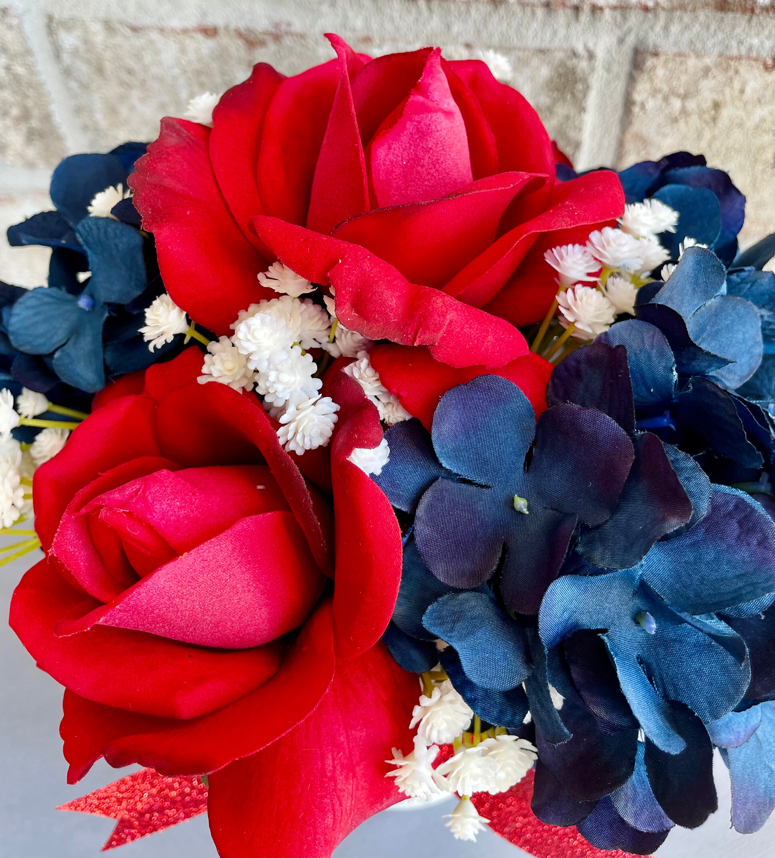 Red white and blue wedding flowers | Honestweddingadvice.com