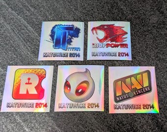 Set de pegatinas holográficas de CS2 / CS:GO Katowice 2014 | 5 pegatinas legendarias de videojuegos – Regalo para jugadores y aficionados a los eSports
