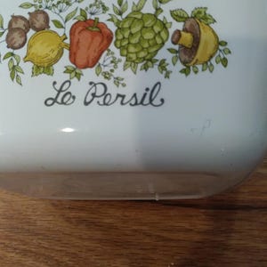 1 Corning Ware &quot;Le Persil&quot; Casserole Dish 2 3/4 Cup P-43-B 1970s