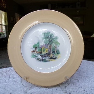 Rare - Vintage mid-1930s Yellow Clarice Cliff Plate