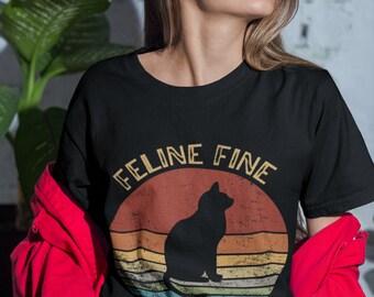 Feline feines Kurzarm T-Shirt, Katzenliebhaber T Shirt, Katzen Geschenk, Katzen Shirt Retro, Katzen Shirt lustig, Katzenliebhaber Gemeinschaft, Katzenkleidung, Katzenmode
