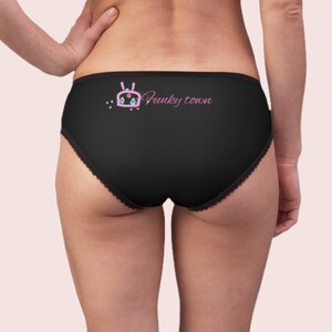 Women&#39;s Black Underwear with custom Brand detail in pink, Personalized Women&#39;s panty  - Customizable and Stylish Underwear, Women&#39;s panty