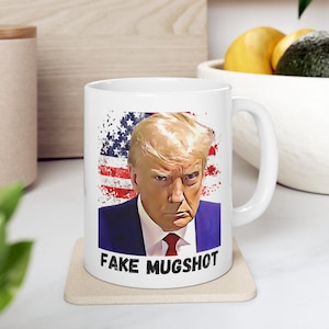 Trump &#39;Fake Mugshot&#39; Ceramic Mug - Political Humor Gift