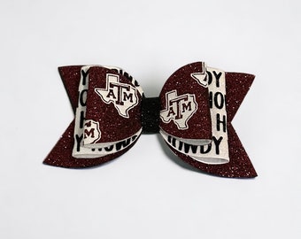 Aggies inspired bow dolly bow, howdy bow, Texas A&M, maroon and white glitter bow