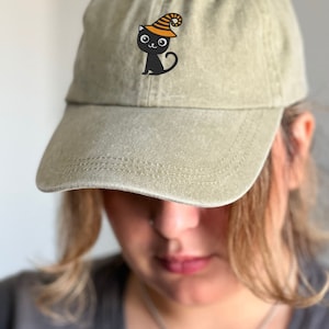 Black Cat Halloween Hat, Custom Embroidered Hat , Witch Cat Hat , Embroidery Logo baseball hat , fall hat, Halloween Hat, Halloween