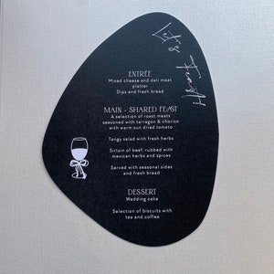 Pebble Shape Table Menu, Bridal Shower Menus, Place Cards - Personalised Wedding Menu - Wedding Menu, Printed Table Menu, Organic Shape Menu