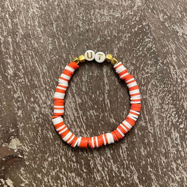 UT college bracelet